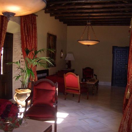 Hacienda Los Jinetes Кармона Номер фото