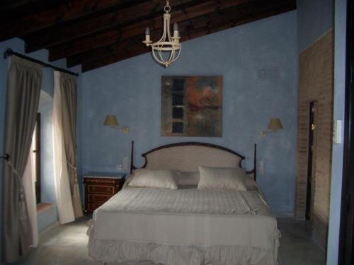 Hacienda Los Jinetes Кармона Номер фото